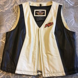Black and cream Harley Davidson vest